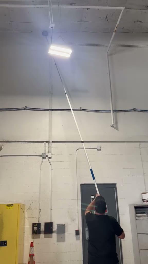 Pole wall cleaning
